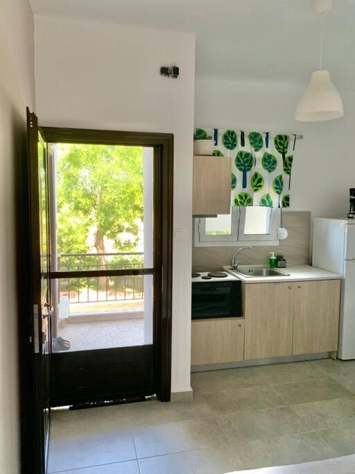 Lovely Apartment By The Sea 2 ….. إبانومي المظهر الخارجي الصورة
