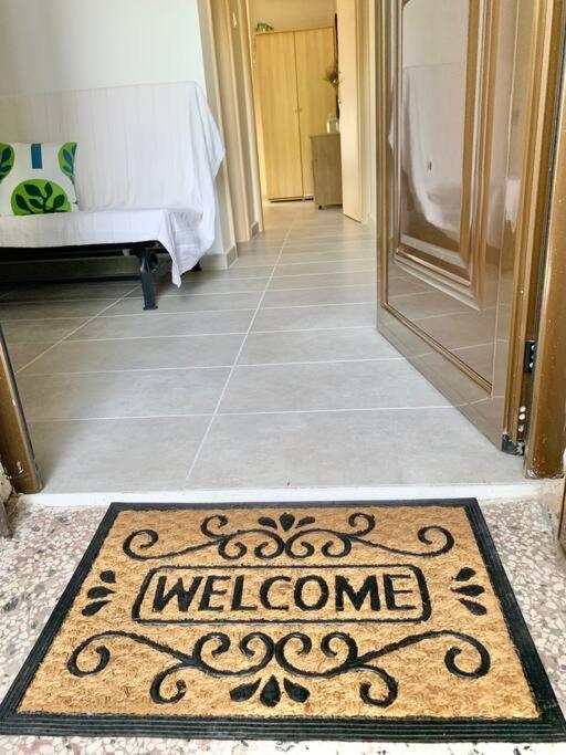 Lovely Apartment By The Sea 2 ….. إبانومي المظهر الخارجي الصورة